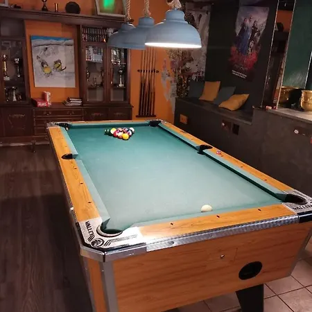 Hotel Utsjoki ウツヨキ